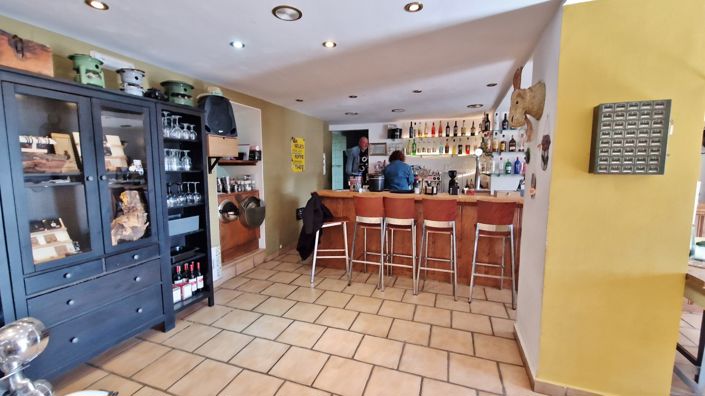 Image No.15-4 Bed Townhouse for sale