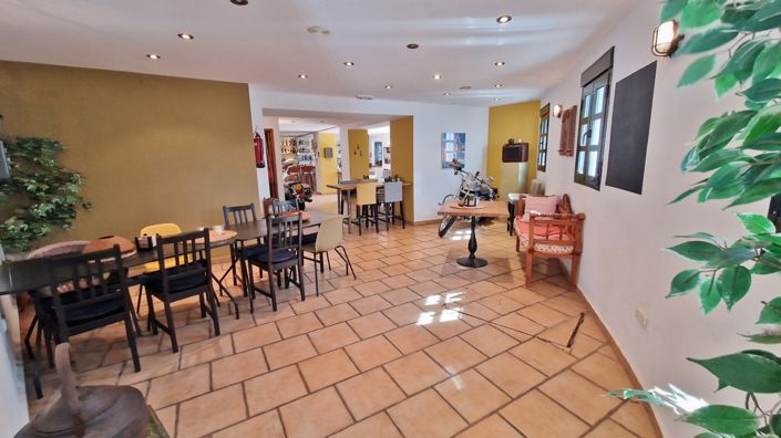 Image No.9-4 Bed Townhouse for sale