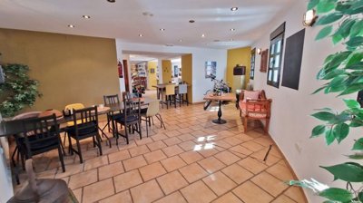 h8jqa35pi2b20241010130136