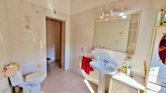 Image No.25-5 Bed Village House for sale