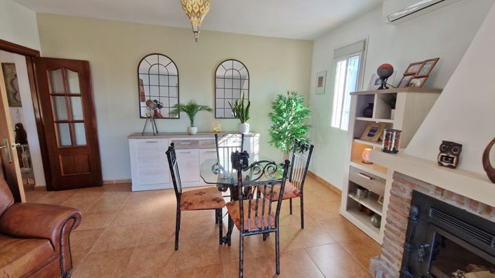 Image No.17-Maison de campagne de 3 chambres à vendre à Alcaucín