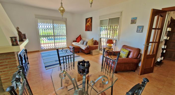 Image No.18-Maison de campagne de 3 chambres à vendre à Alcaucín