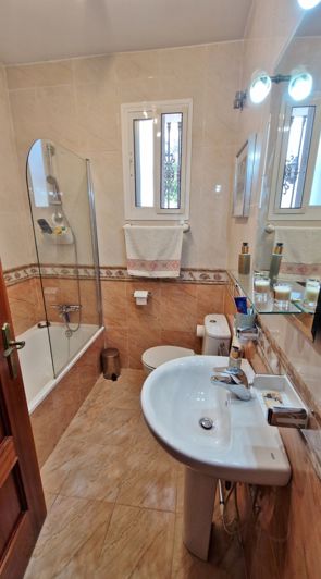 Image No.36-Maison de campagne de 3 chambres à vendre à Alcaucín