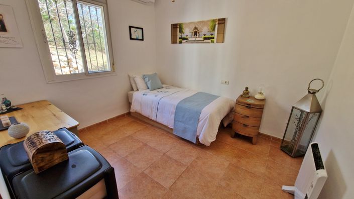 Image No.39-Maison de campagne de 3 chambres à vendre à Alcaucín