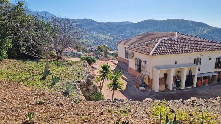 Image No.5-Maison de campagne de 3 chambres à vendre à Alcaucín