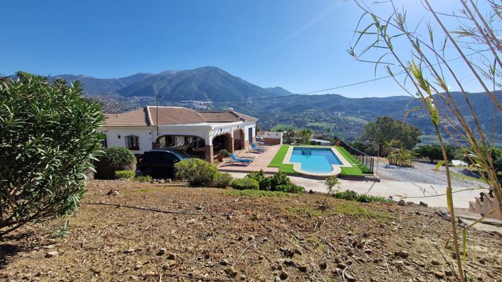 Image No.6-Maison de campagne de 3 chambres à vendre à Alcaucín