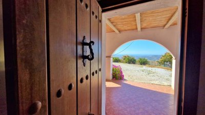 r8jrf3zzkq20250521110923