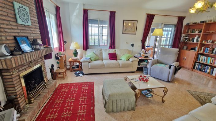 Image No.20-Maison de campagne de 4 chambres à vendre à Canillas de Aceituno