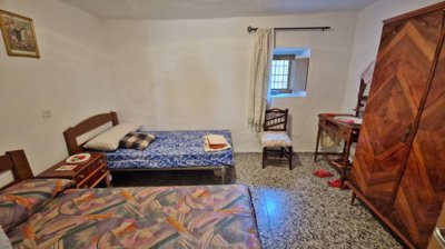 ckbmkv0tr620250922161054