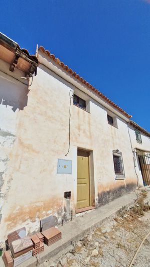 Image No.3-Maison de campagne de 2 chambres à vendre à Fornes