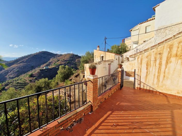 Image No.7-Maison de village de 3 chambres à vendre à Canillas de Aceituno