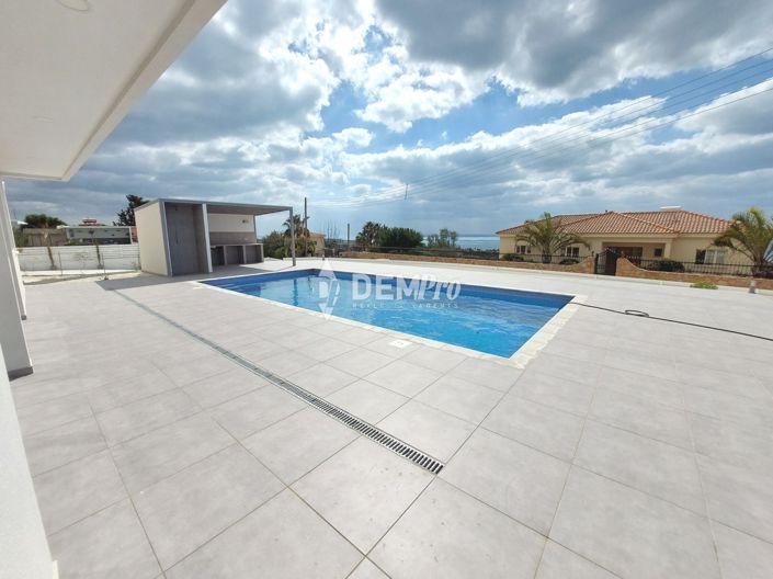 Image No.22-3 Bed Villa for sale