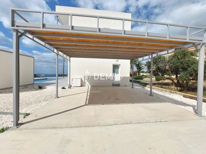 Image No.25-3 Bed Villa for sale