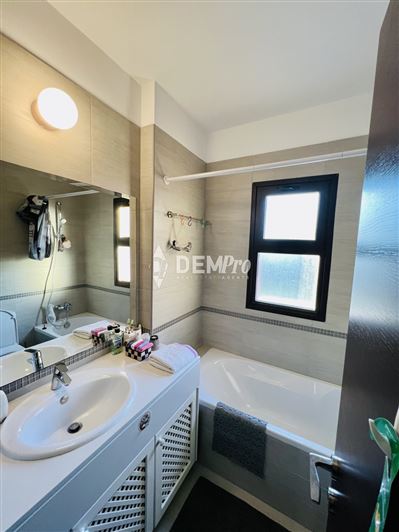 Image No.14-3 Bed Apartment for sale