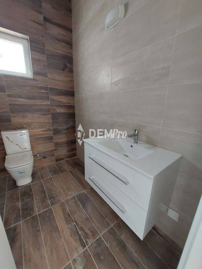 Image No.6-4 Bed Villa for sale