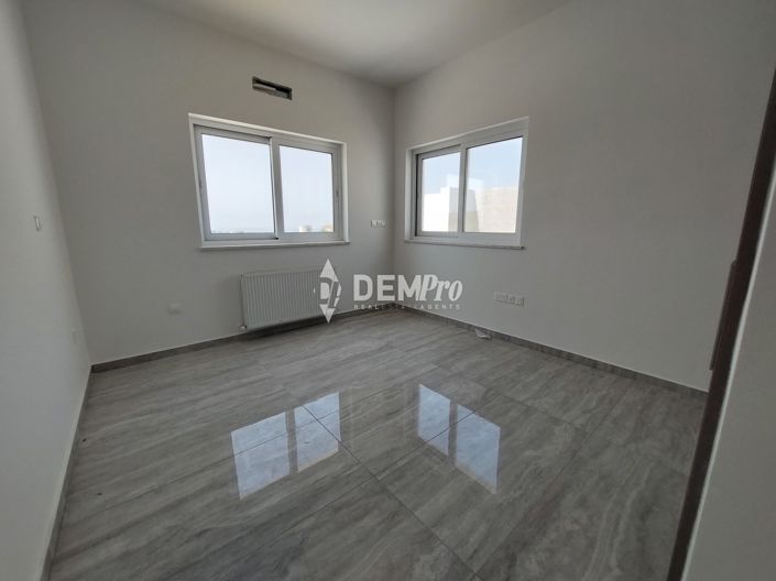 Image No.7-4 Bed Villa for sale