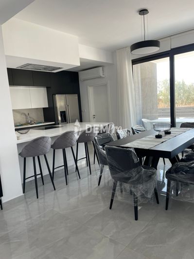 Image No.7-4 Bed Villa for sale