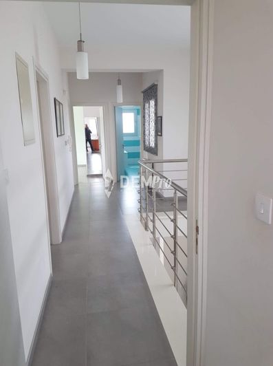 Image No.7-5 Bed Villa for sale