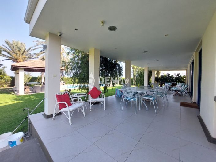 Image No.10-Villa de 5 chambres à vendre à Timi