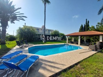 46409-villa-for-sale-in-timifull