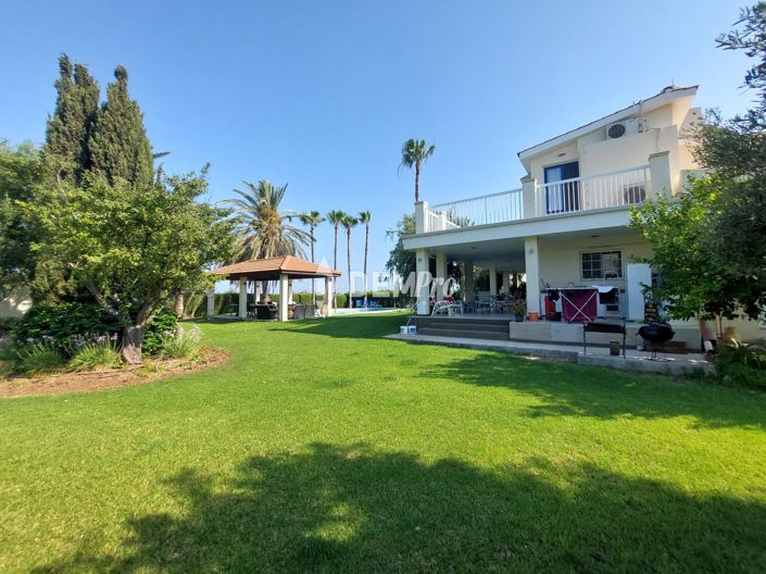 Image No.8-Villa de 5 chambres à vendre à Timi