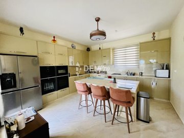 47841-villa-for-sale-in-argakafull