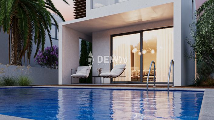 Image No.9-3 Bed Villa for sale