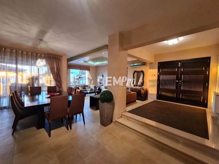 Image No.3-Villa de 6 chambres à vendre à Konia