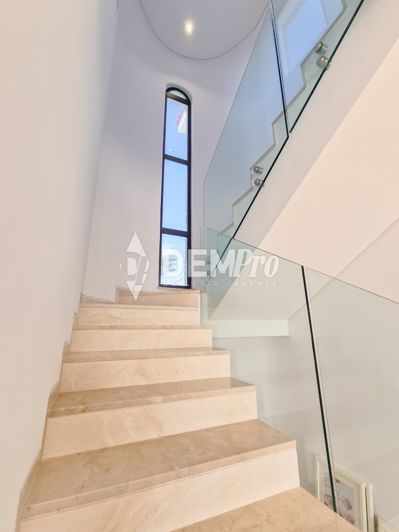 Image No.23-3 Bed Villa for sale