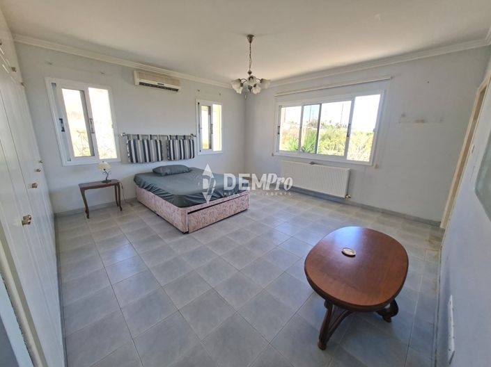 Image No.11-4 Bed Villa for sale