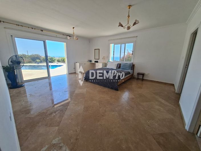 Image No.8-4 Bed Villa for sale