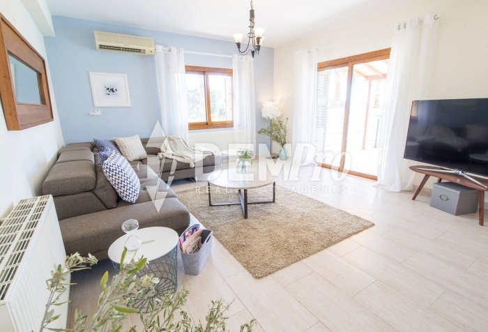 Image No.4-Villa de 4 chambres à vendre à Paphos