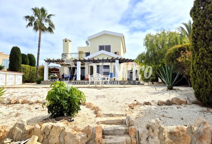 Image No.28-3 Bed Villa for sale