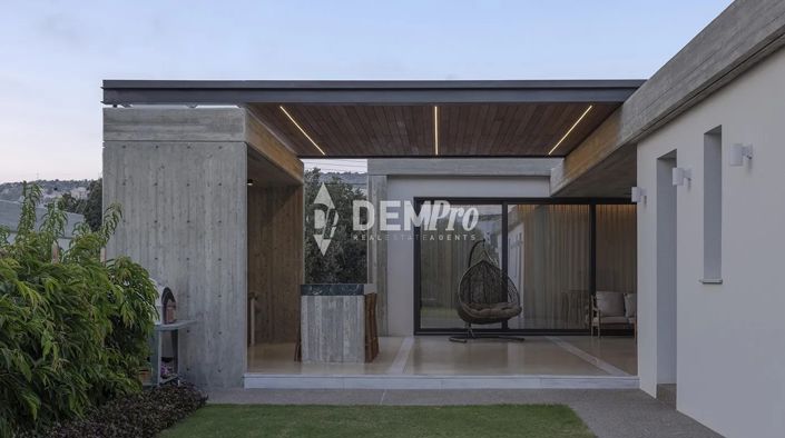 Image No.5-Bungalow de 4 chambres à vendre à Yeroskipou