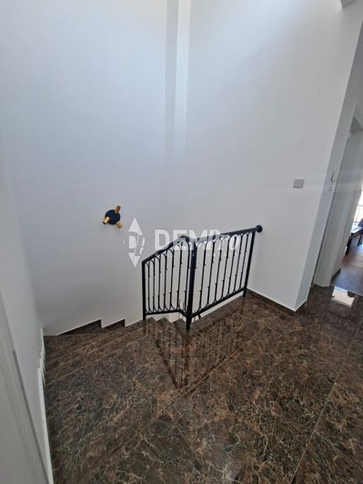 Image No.15-2 Bed Villa for sale