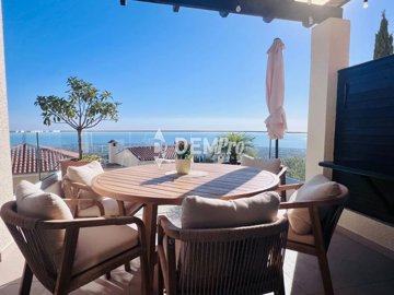 59230-villa-for-sale-in-tsadafull