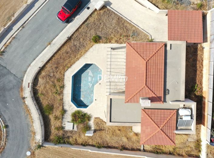 Image No.17-3 Bed Bungalow for sale