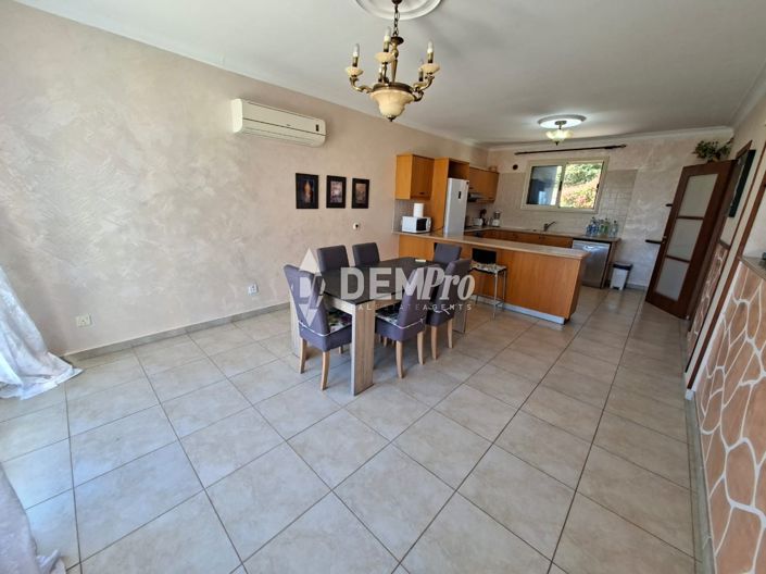 Image No.10-3 Bed Villa for sale