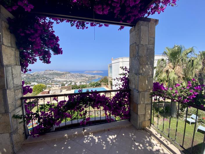 Image No.40-3 Bed Villa / Detached for sale