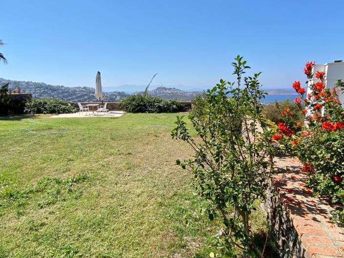 Image No.16-3 Bed Villa / Detached for sale