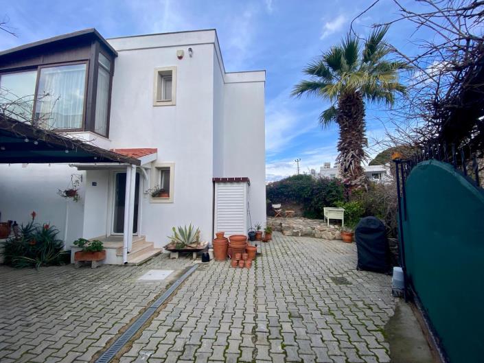 Image No.45-3 Bed Villa / Detached for sale