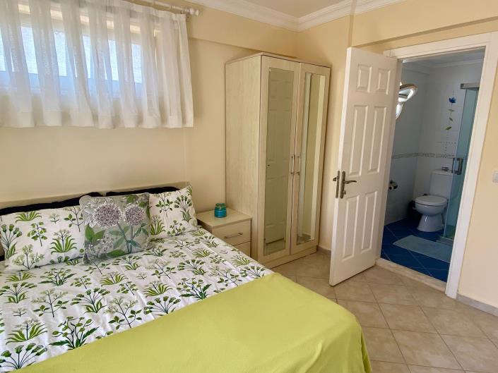 Image No.16-2 Bed Apartment for sale