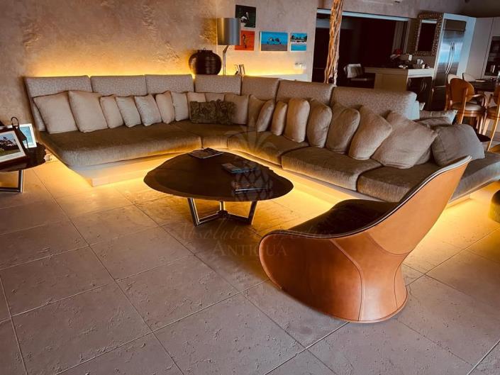 Image No.10-5 Bed Villa / Detached for sale