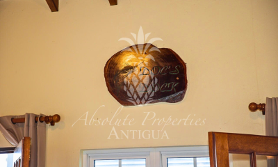 The-dock-dock-s-ornament