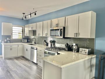 1 - Jolly Harbour, Townhouse