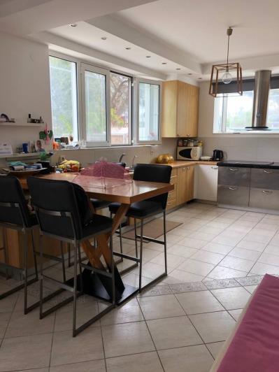 Image No.8-Villa de 7 chambres à vendre à Adele