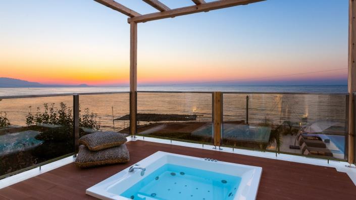 Image No.42-5 Bed Villa for sale