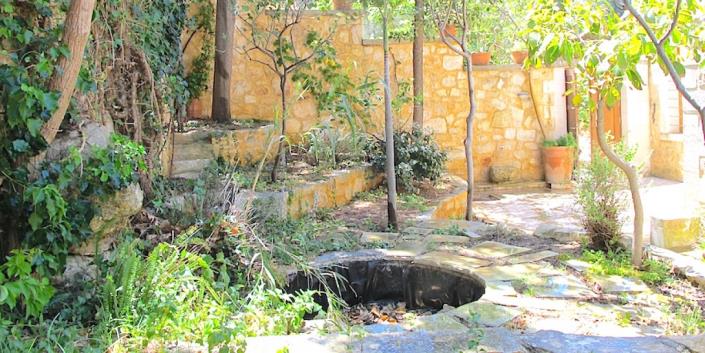 Image No.9-4 Bed House for sale