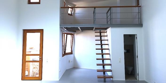 Image No.18-4 Bed House for sale