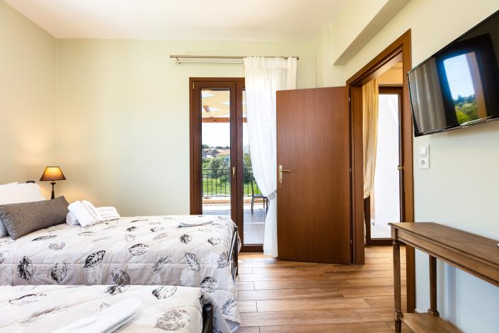 Image No.30-4 Bed Villa for sale